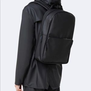 NWOT - Rains “Drip, drip, drip” Waterproof Backpack
